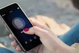 Tại sao không nên dùng vân tay để mở khóa điện thoại?