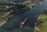 Eo biển Hormuz tê liệt, thế giới đổ dồn về một tuyến đường thủy mới: Gần 1,8 triệu thùng dầu băng qua mỗi ngày, tắc nghẽn cục bộ, trả giá đến 1 triệu USD cũng khó mà đi qua được