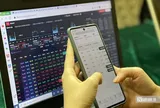 VN-Index thất bại trước mốc 1.925 điểm, khuyến nghị săn cổ phiếu hút tiền
