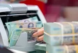 Hôm nay, nhiều người vội đi gửi tiết kiệm sau khi đội tuyển Việt Nam thắng Thái Lan