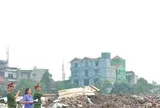 Khởi tố 5 đối tượng đổ trộm hàng nghìn tấn phế thải thi công Vành đai 2.5 và cải tạo sông Kim Ngưu