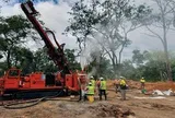 Khoan 6 mét vào lòng đất, phát hiện một dải khoáng hóa chứa vàng kéo dài 1km