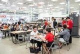 CellphoneS bắt đầu giao iPhone 18 Pro và 18 Pro Max cho khách hàng đặt trước.