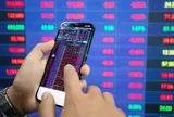 VN-Index giữ nhịp tích luỹ 1.730 - 1.772 điểm, ưu tiên giải ngân từng phần