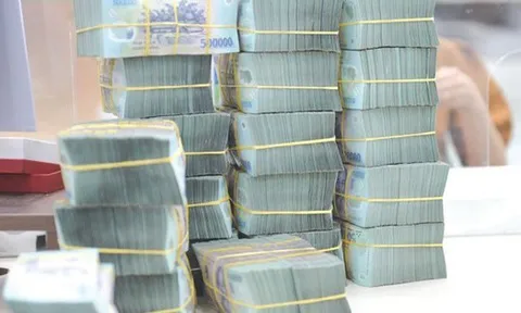 9 ngân hàng dự chi số tiền kỷ lục 33.000 tỷ đồng trả cổ tức tiền mặt: Hầu hết nhóm tư nhân lớn tham gia, bất ngờ với nhà băng chi đậm nhất