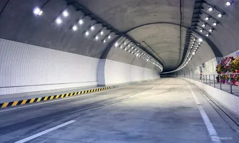 Đá 20 tấn rơi làm hầm hiện đại nhất ASEAN thủng lỗ dài 6m, chuyên gia ngoại bó tay, Việt Nam chốt tự sửa rồi tạo kỳ tích lớn