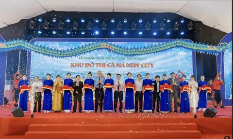 Hàng trăm khách tham dự lễ mở bán và khánh thành giai đoạn 1 dự án - Cà Ná New City