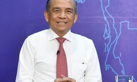 Chủ tịch HoREA: "Một số doanh nghiệp bất động sản yếu về năng lực, 'mèo nhỏ đòi bắt chuột to', đầu tư dàn trải, gây rủi ro cho tổ chức tín dụng”