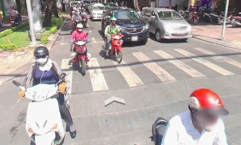 Rủi ro không ngờ phía sau trend xem lại nhà cũ trên Google Maps