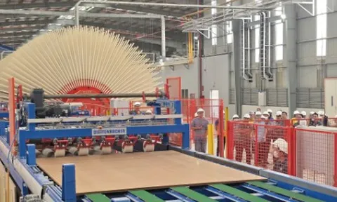 Ra mắt tấm ván MDF đầu tiên, KES đặt dấu ấn mới tại Đồng Nai