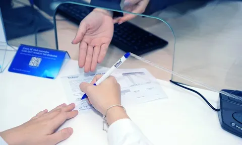 Ngân hàng quyết tâm chinh phục khách hàng bằng số hóa