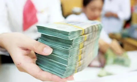 Kinh tế tăng trưởng ra sao khi được 'bơm' vốn lớn?
