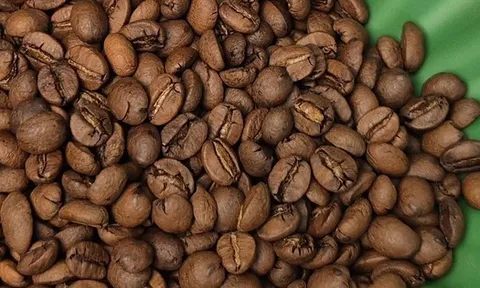 Giá cà phê hôm nay 31-10: Tăng tiếp và cách giữ vị thế số 1 cho cà phê