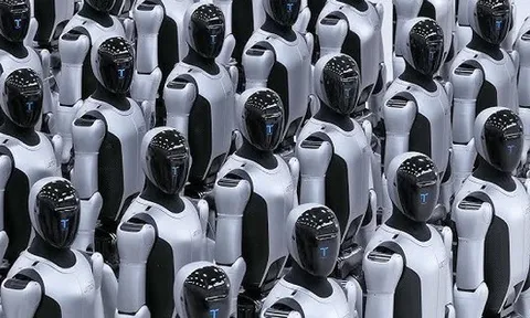 Kỳ lân robot Trung Quốc xuất xưởng robot hình người thứ 5.000, tuyên chiến sòng phẳng với Tesla Optimus của Elon Musk