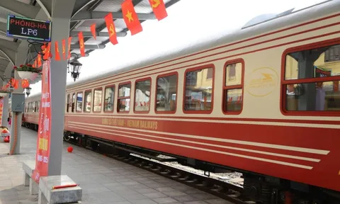 Tàu sang chảnh '5 sao' Hà Nội - Hải Phòng đem về bao nhiêu tiền cho Công ty Vận tải Đường sắt sau 7 tháng đi vào hoạt động?