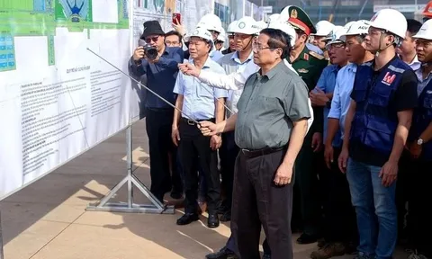 Thủ tướng lần thứ 9 đến kiểm tra siêu sân bay Long Thành 110.000 tỷ, giao nhiệm vụ cho ACV, Vietnam Airlines, Vietjet