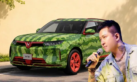 Cận Tết, Tuấn Hưng tìm nơi 'đổi áo' dưa hấu cho VinFast VF 9, muốn làm mới cả nội thất chiếc xe vợ tặng