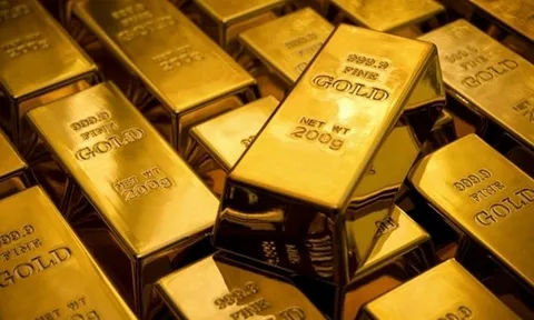 Giá vàng hôm nay 12/2: Vàng thế giới bật tăng mạnh, vàng SJC và vàng nhẫn đi ngang