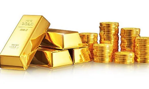 Giá vàng chiều nay (11/4): Vàng miếng SJC và nhẫn tiếp đà giảm, lượng khách hàng giao dịch nhỏ, lẻ