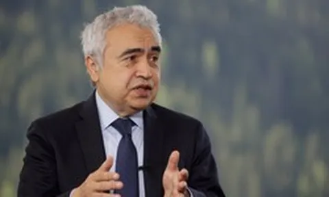 Giám đốc tổ chức nắm giữ 1,8 tỷ thùng dầu đưa đề xuất táo bạo: Vừa gỡ rối cho eo biển Hormuz, vừa vẽ lại bản đồ dòng chảy dầu khí toàn cầu