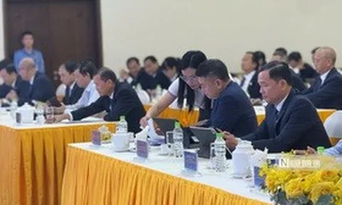 Ông Dương Công Minh và Nguyễn Đức Thụy cùng xuất hiện tại ĐHĐCĐ Sacombank