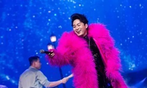 Sau khi tham quan đại dự án của ông Trịnh Văn Quyết, Tùng Dương bất ngờ chốt mua 2 căn hộ sang chảnh giá vài chục tỷ/căn của Tân Hoàng Minh