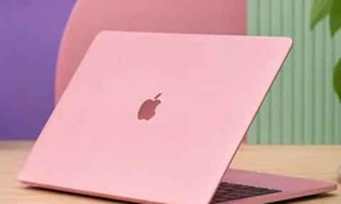 Người dùng mẫu MacBook này cần chú ý ngay kẻo thiệt
