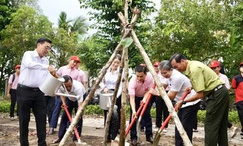 C.P. Việt Nam chung sức phát triển mảng xanh, nâng cao chất lượng sống cho cộng đồng