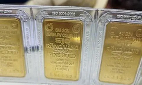 Cuối ngày 2-6, giá vàng, bạc bất ngờ tăng nhanh