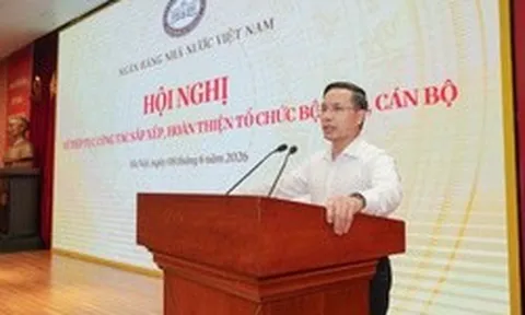 Tiếp tục kiện toàn cơ cấu tổ chức bộ máy NHNN đảm bảo tinh, gọn, mạnh, hiệu lực, hiệu quả
