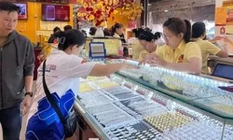 Nhiều người đang chán vàng?
