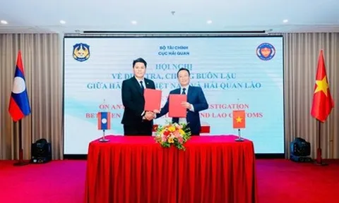 Hải quan Việt Nam và Hải quan Lào tăng cường hợp tác chống buôn lậu