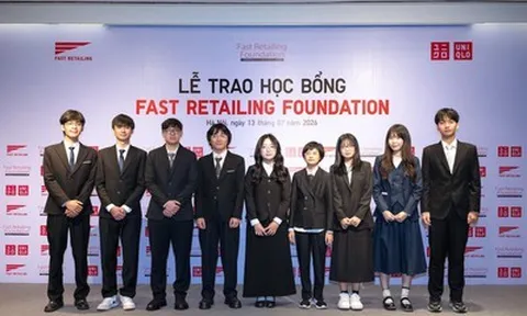 Công ty mẹ của UNIQLO tiếp tục trao tặng học bổng cho học sinh Việt Nam