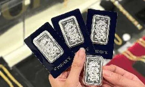 'Bạc thủ' đón tin vui - giá bạc thỏi, bạc miếng sáng ngày 6/8 tại Phú Quý, DOJI, Sacombank, Bảo Tín Mạnh Hải thế nào?