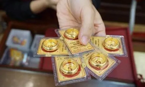 Giá vàng nhẫn trơn, vàng miếng sáng 13/8 tại SJC, PNJ, DOJI, Bảo Tín Minh Châu và Bảo Tín Mạnh Hải