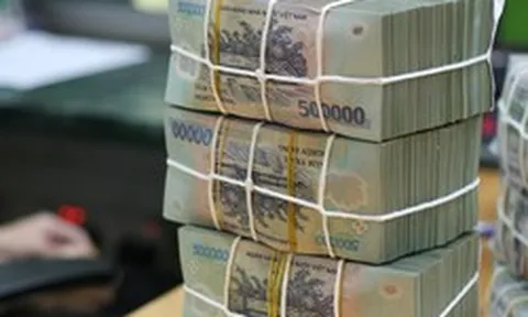 Một ngân hàng giảm mạnh 2%/năm lãi suất cho vay ngay sau buổi làm việc của Thủ tướng với ngành ngân hàng sáng 13/8