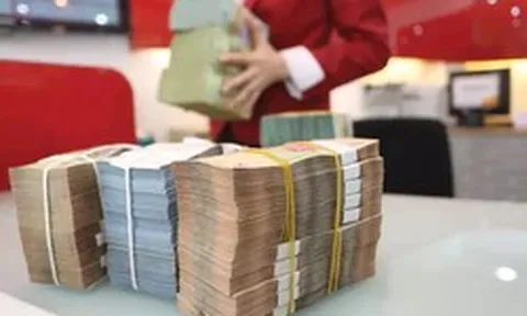 Cổ đông ngân hàng nhận cổ tức khủng