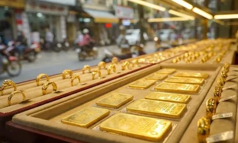Giá vàng hôm nay (20/8): Ngược chiều với thế giới