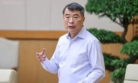 Thủ tướng yêu cầu NHNN thường xuyên đánh giá "điểm cân bằng" giữa yêu cầu kiểm soát lạm phát và hỗ trợ tăng trưởng, xác định ngưỡng cảnh báo