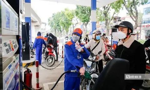 Giá xăng, dầu đồng loạt giảm