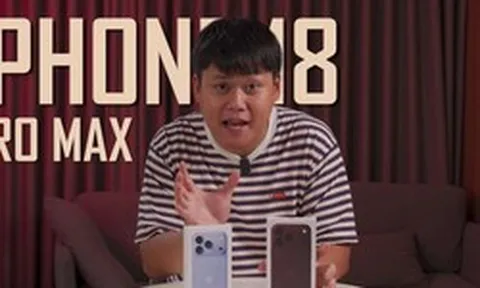 Đập hộp iPhone 18 Pro Max đỏ Burgundy sớm nhất, Duy Thẩm bóc trần một điểm trừ chí mạng