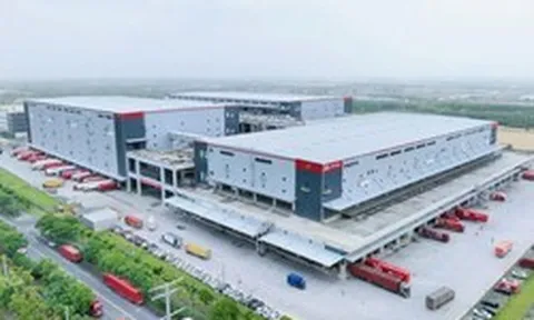 Phát hiện kho hàng khổng lồ 660.000m2 của Trung Quốc sát vách Việt Nam có động thái mới