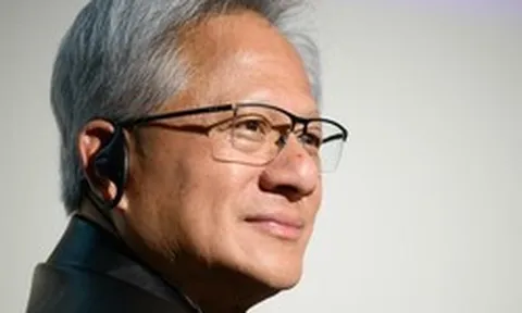 Jensen Huang: "AI hủy diệt nhân loại là điều vớ vẩn" - Lý do cả thế giới đều sợ còn ông thì không