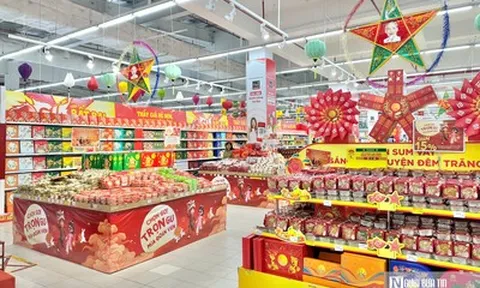 Thị trường bánh Trung thu 2026: Sức mua yếu, khách chuộng mua bánh lẻ vừa túi tiền