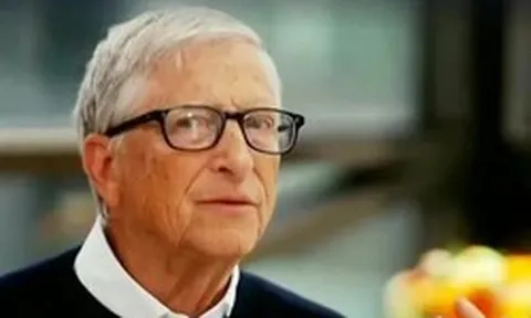 Tỷ phú Bill Gates cảnh báo rủi ro chưa từng có về AI