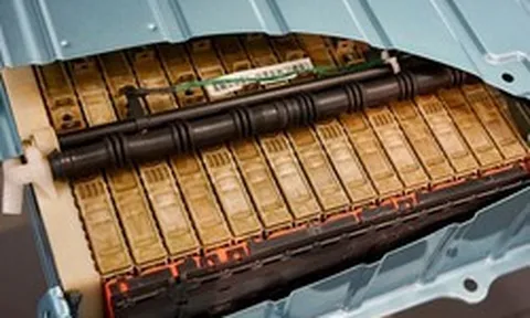 Trung Quốc phát hiện thêm lượng quặng lithium khổng lồ tại Tứ Xuyên