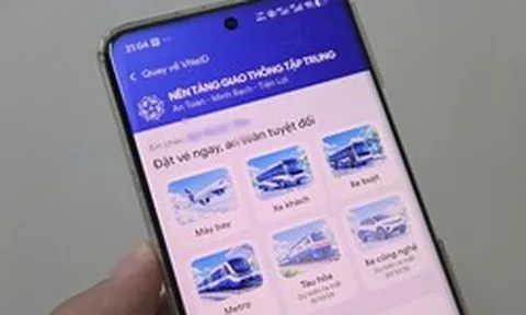 Toàn cảnh 24h: Từ ngày 15/10, người dân mua vé đi Metro số 1 TPHCM qua ứng dụng VNeID