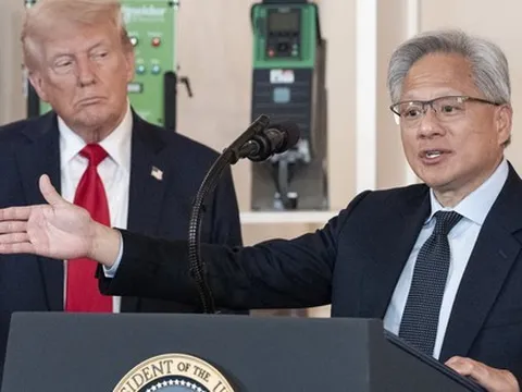 NVIDIA kêu gọi nới lỏng quy định xuất khẩu chip AI, nhưng chính quyền Trump lại muốn siết chặt hơn nữa