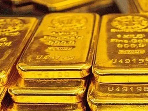 Giá vàng nhẫn đột ngột giảm, chuyên gia dự báo tuần tới đầy biến động, nhà đầu tư nghỉ lễ không yên