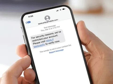 Tài khoản đột ngột về 0, nạn nhân toàn người bật 4G liên tục, tắt nguồn điện thoại ngay, trò lừa đảo vượt xác thực sinh trắc học